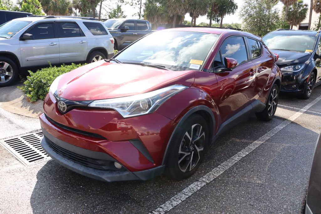 2018 Toyota C-HR XLE Hero Image