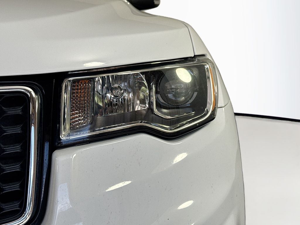 Used Car 2019 Jeep Grand Cherokee  Limited For Sale Under $20,000 In Austin, Texas