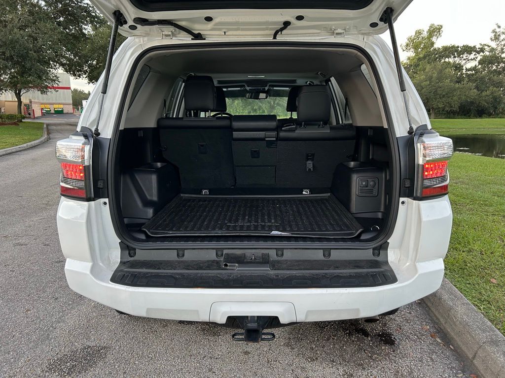 Thumbnail: 2023 Toyota 4Runner - 10