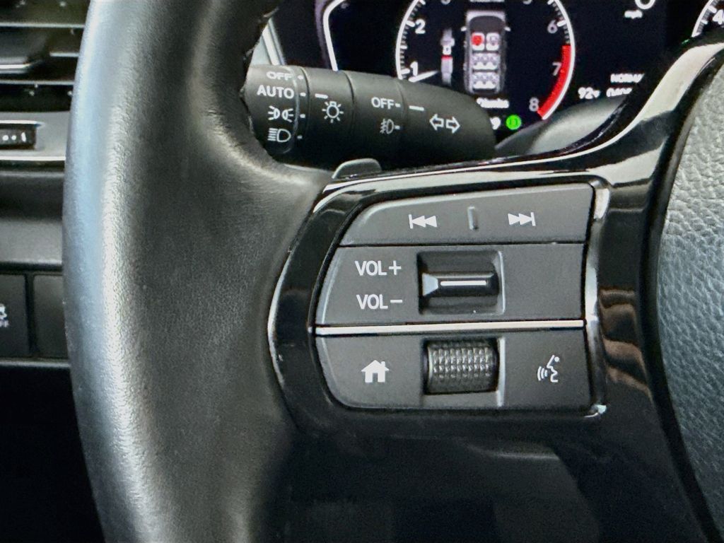 Thumbnail: 2025 Honda Pilot - 11