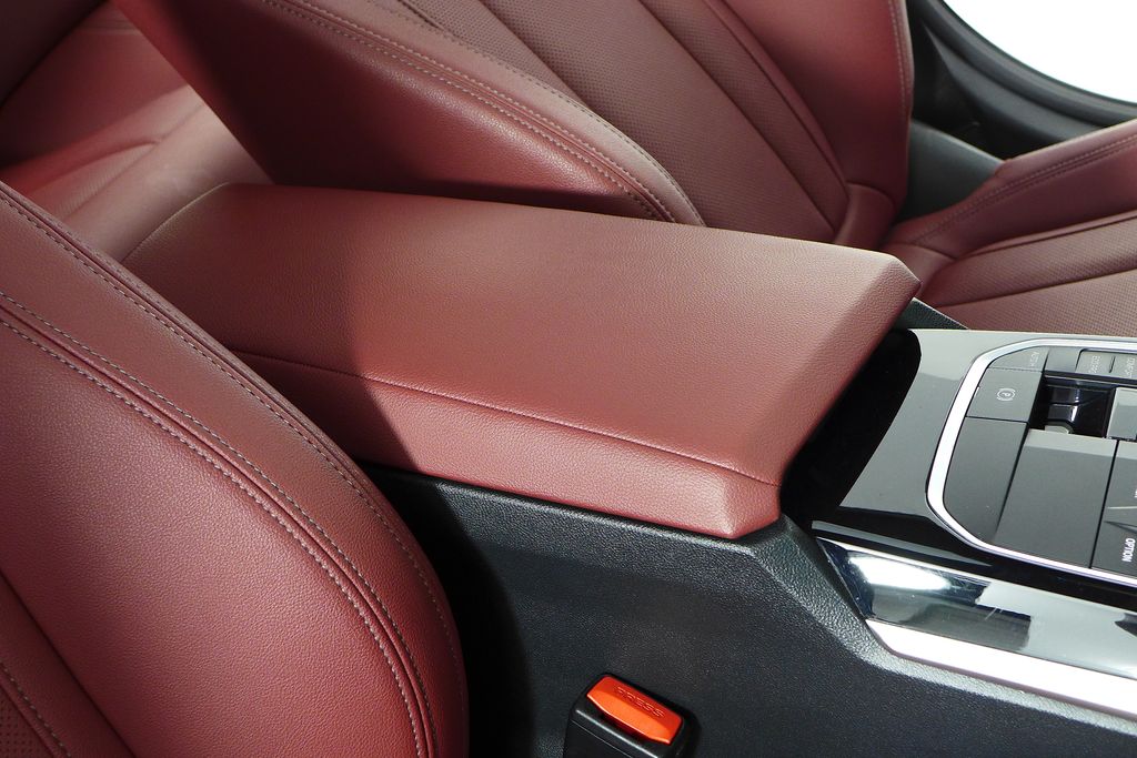 Thumbnail: 2023 BMW i4 - 16