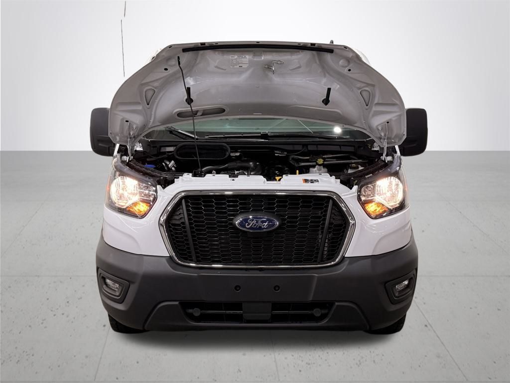 2024 Ford Transit photo 3