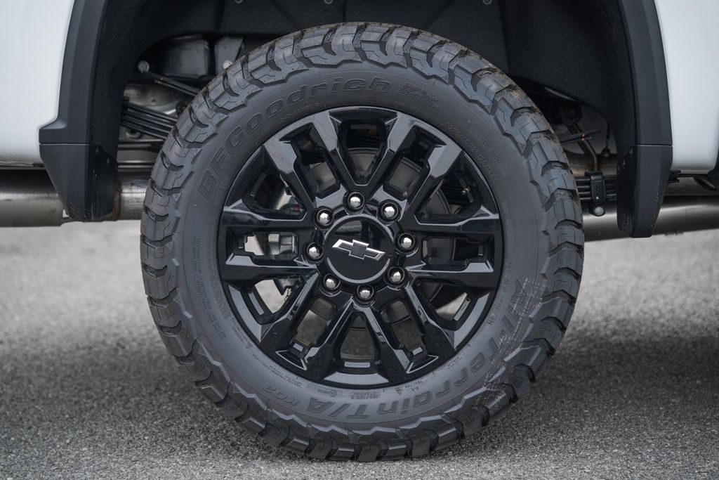ChevroletSilverado 2500HD24