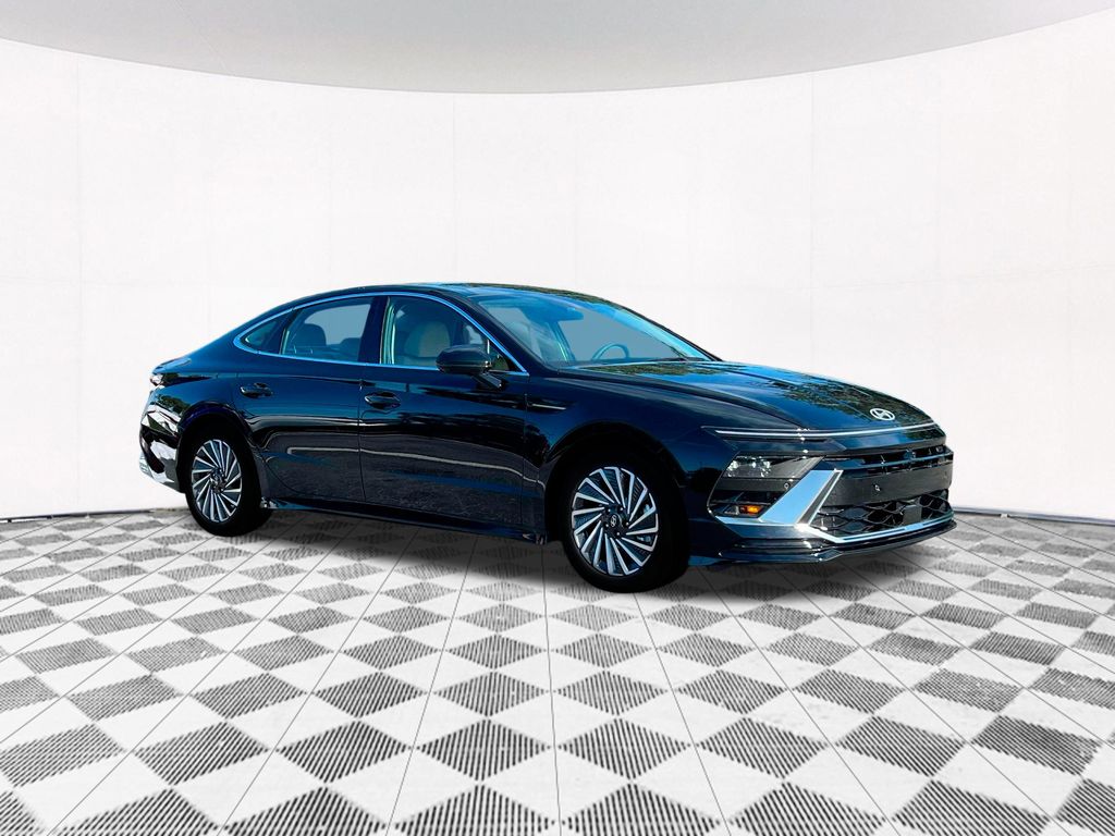 2025 Hyundai Sonata Hybrid Limited 10