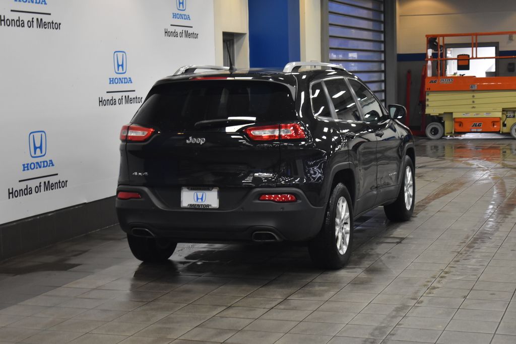 2016 Jeep Cherokee Latitude 7