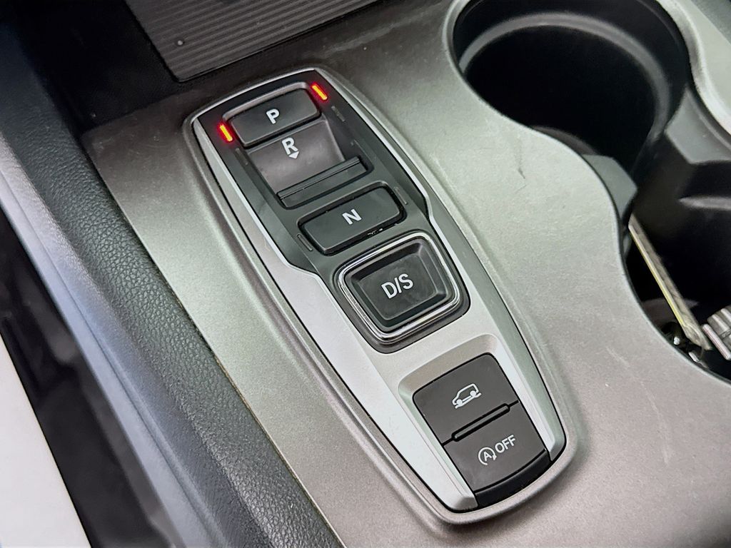Used Car 2022 Honda Pilot  Special Edition For Sale Under $30,000 In Austin, Texas