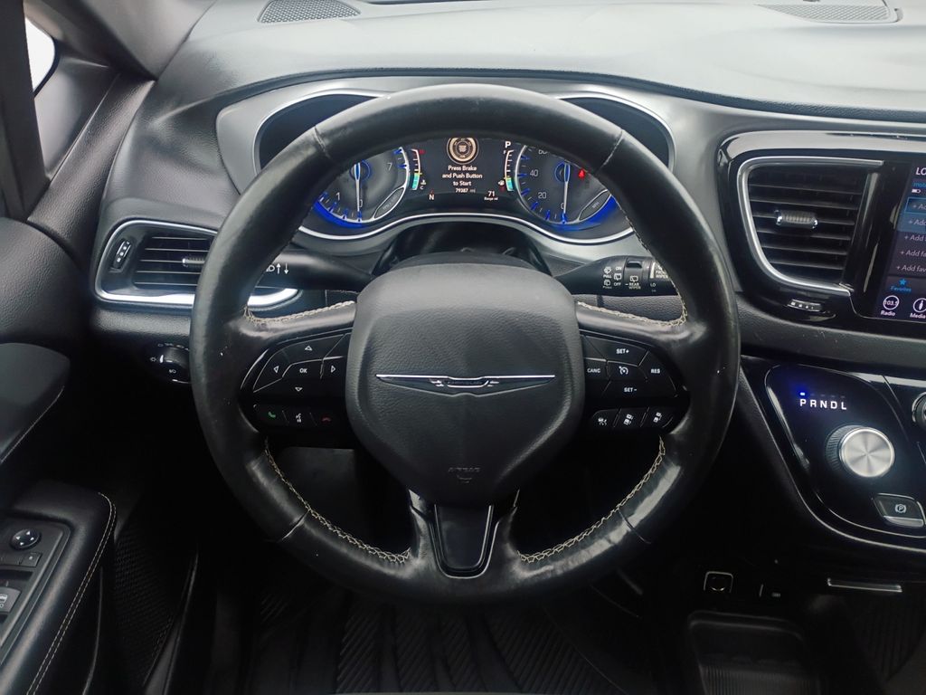 Used Car 2019 Chrysler Pacifica  Touring Plus For Sale Under $20,000 In Austin, Texas