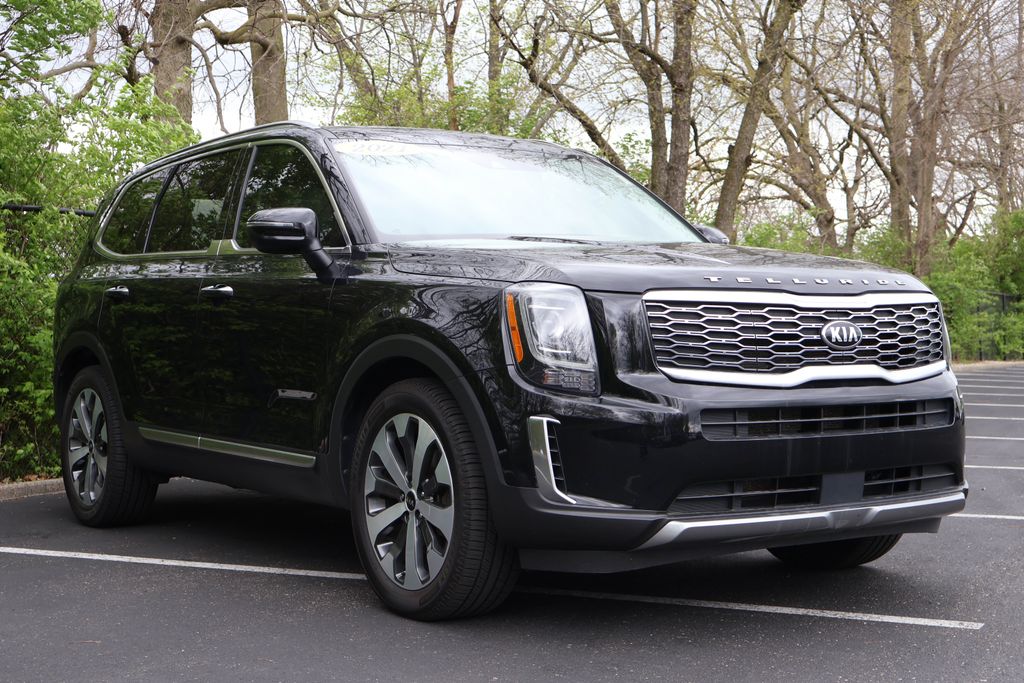 2021 Kia Telluride S 10