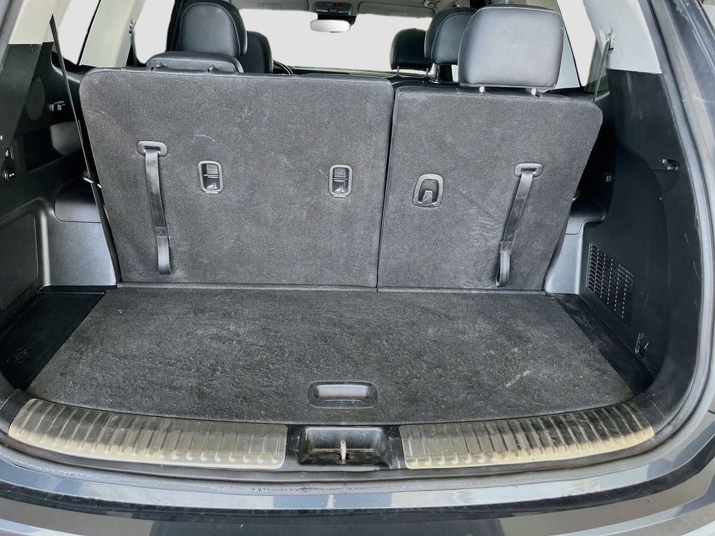 Used 2024 Gray Kia SX image 27