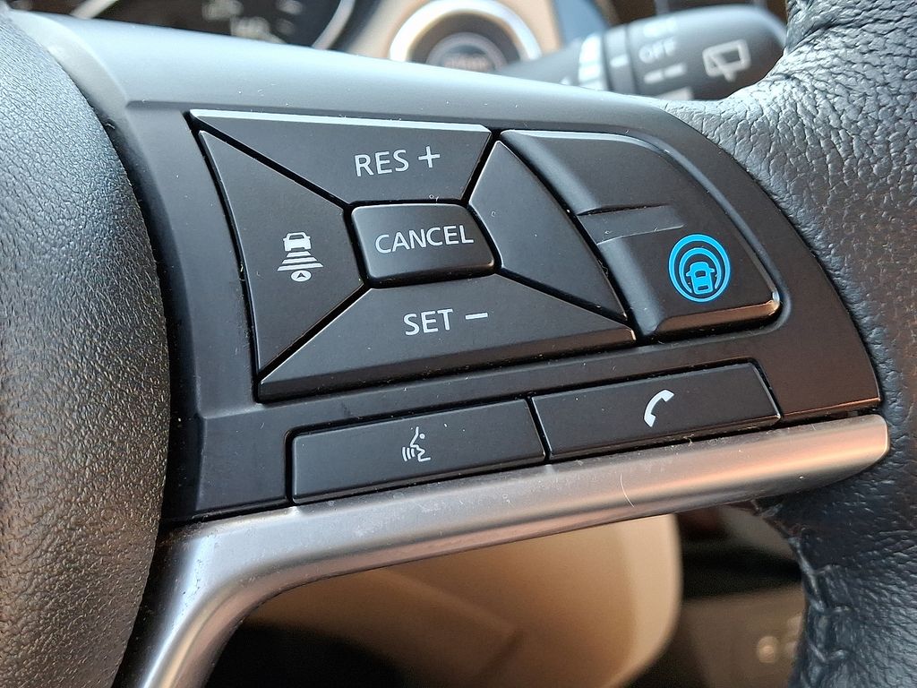 Thumbnail: 2019 Nissan Rogue - 23