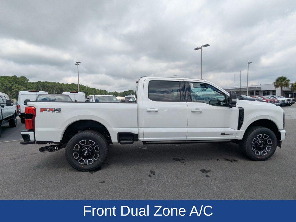 2025 Ford F-350 Super Duty Platinum