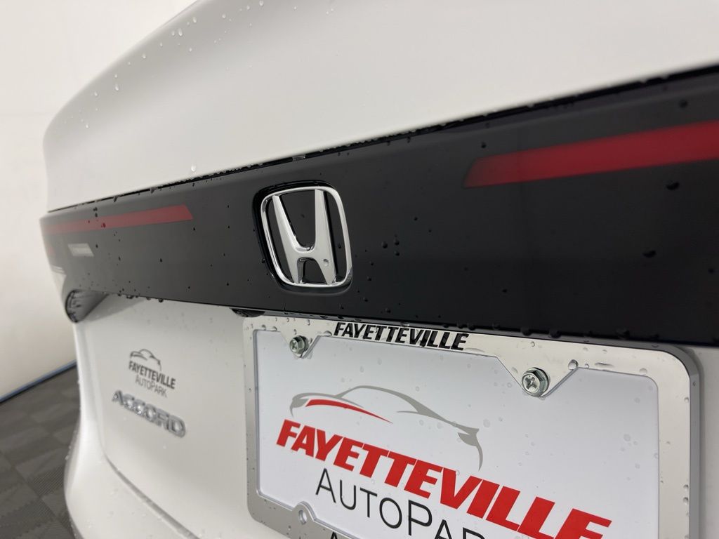 Thumbnail: 2025 Honda Accord - 17