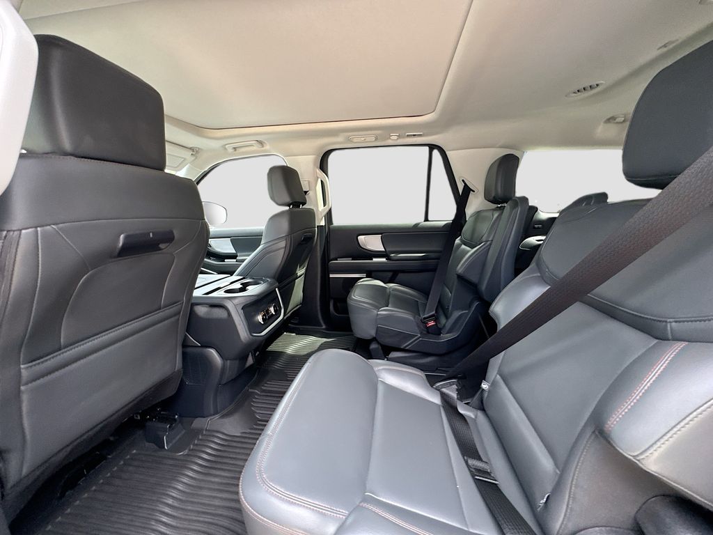Used 2025 Black Ford Active image 25