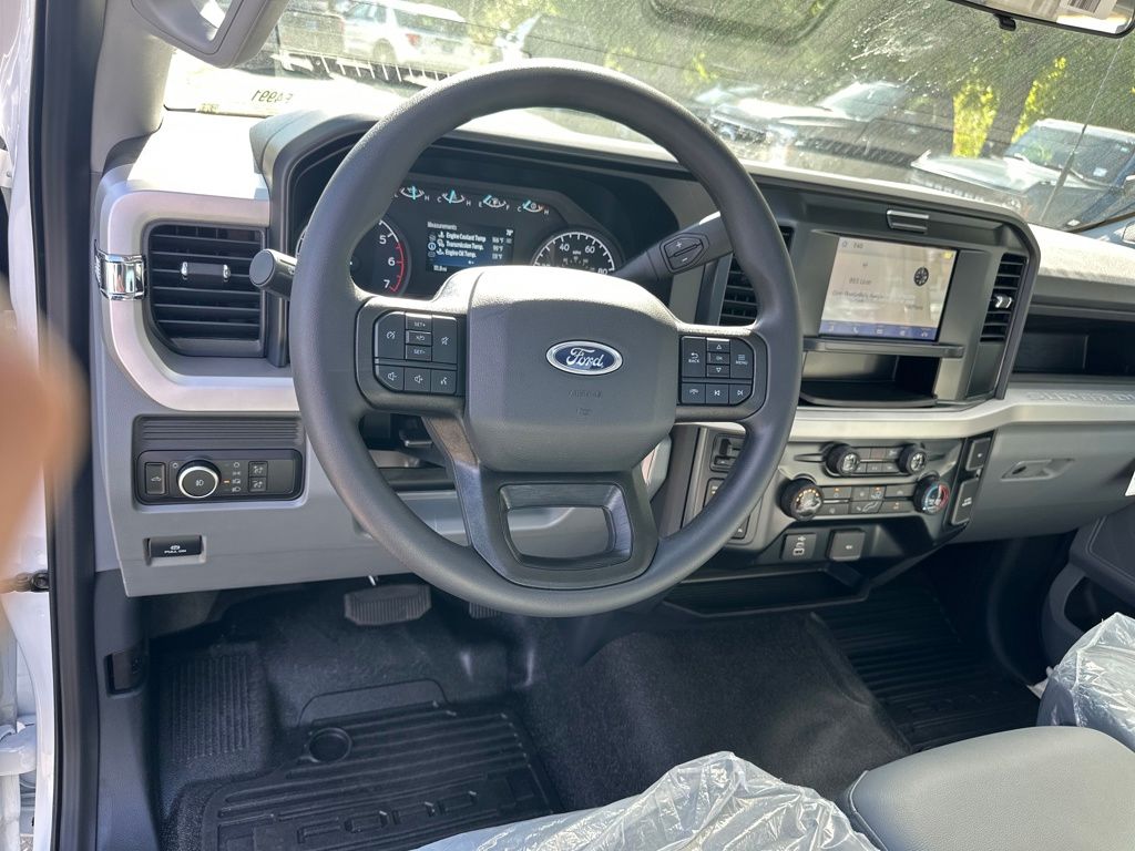 New 2026 Ford Super Duty F-250 Regular Cab 8' Box XL