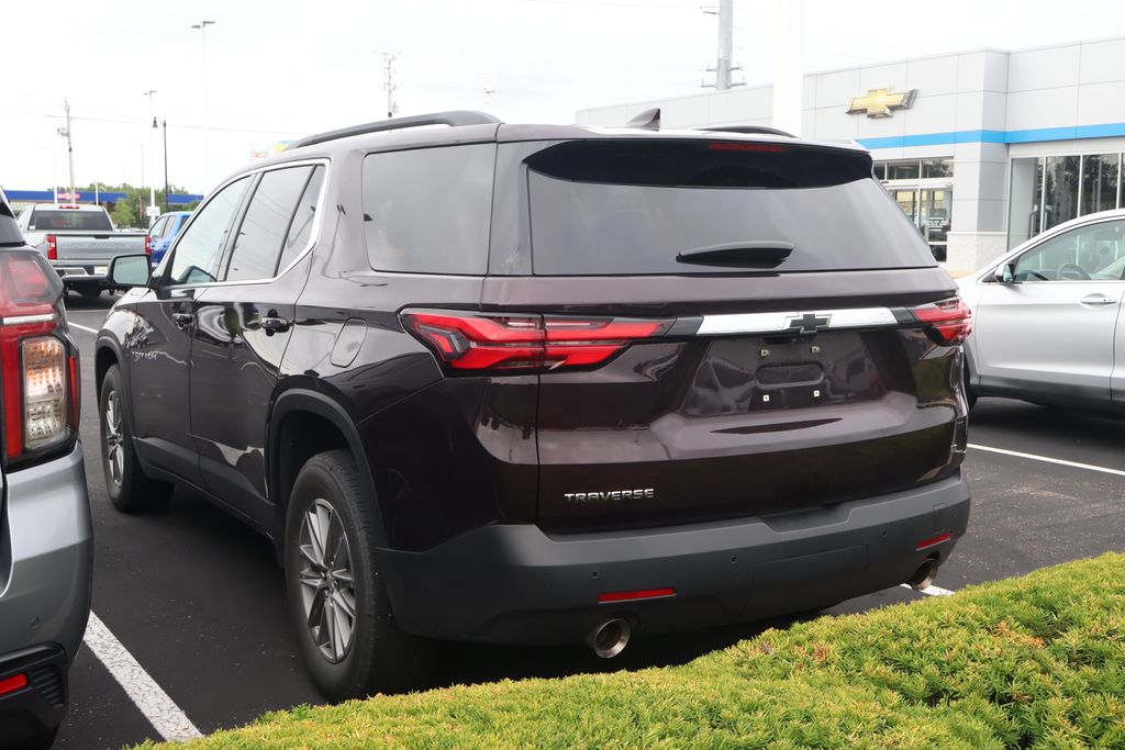 Thumbnail: 2022 Chevrolet Traverse - 10