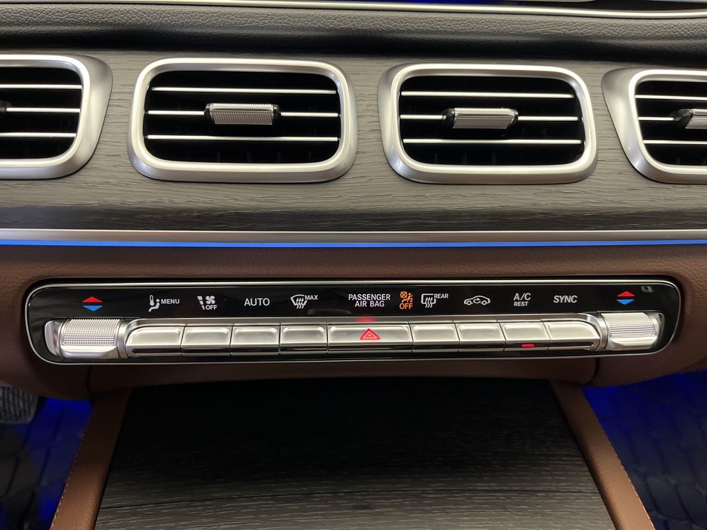 Thumbnail: 2026 Mercedes-Benz GLE - 19