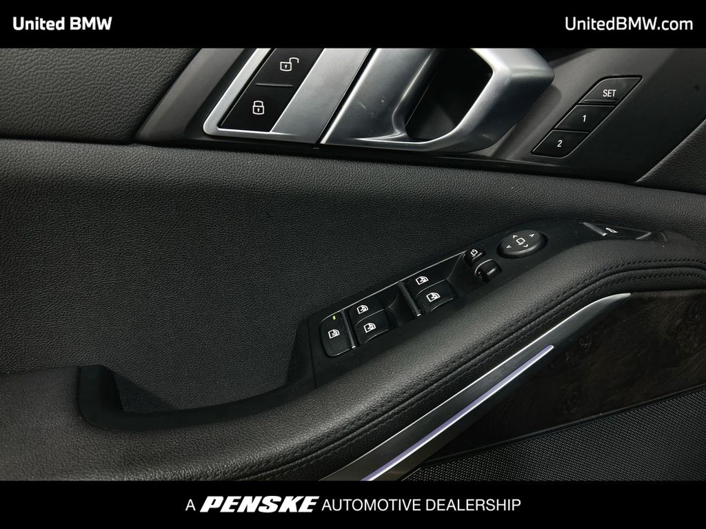 Thumbnail: 2021 BMW X5 - 11