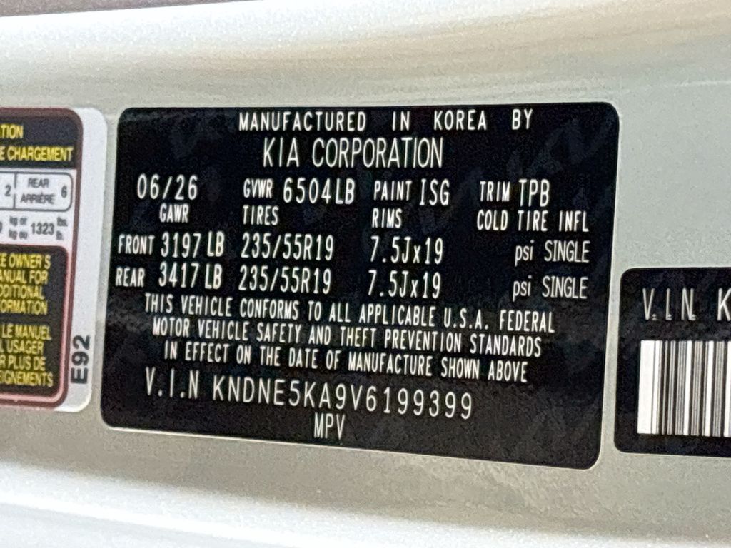 2027 Kia Carnival Hybrid SX