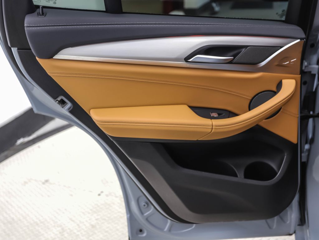 Thumbnail: 2022 BMW X3 - 20