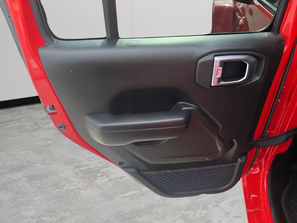 Used Car 2021 Jeep Gladiator  Mojave For Sale Under $40,000 In Austin, Texas