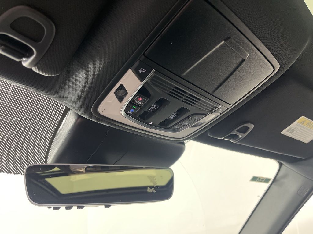 Thumbnail: 2026 Acura RDX - 30