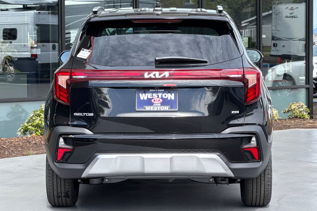 new 2026 Kia Seltos car, priced at $29,125