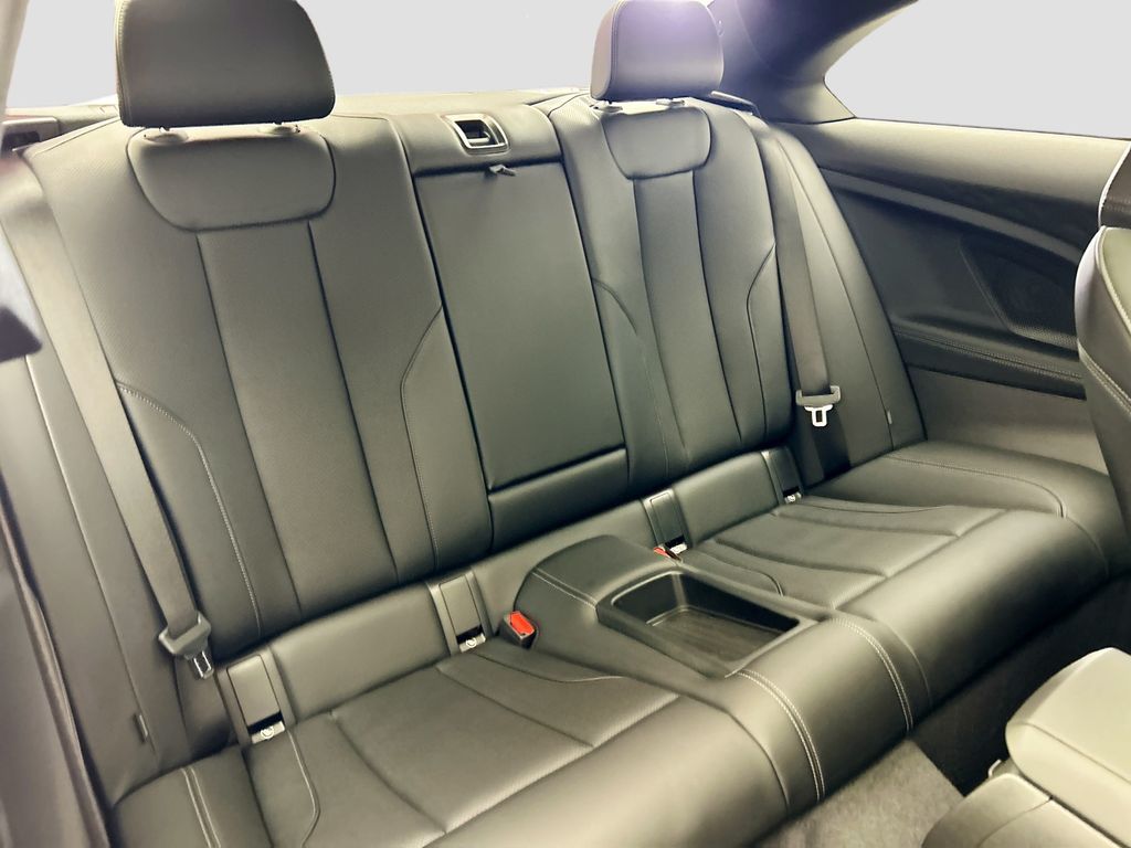 Thumbnail: 2026 BMW 2 Series - 21