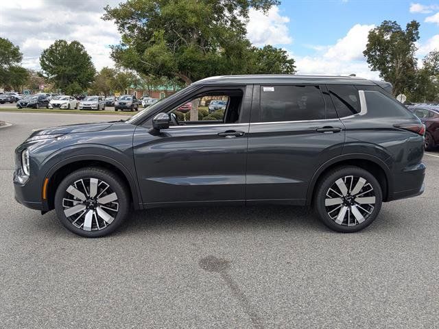 Used 2025 Mitsubishi Outlander SUV