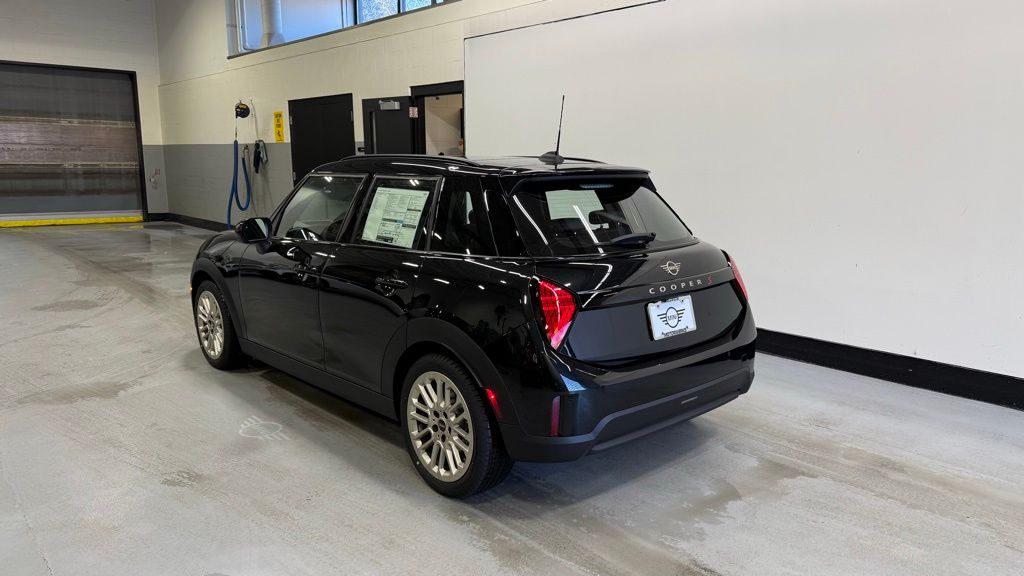 Thumbnail: 2026 MINI Cooper - 3