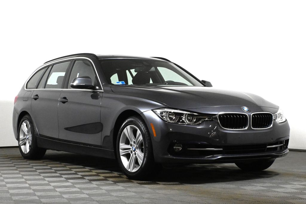 2019 BMW 3 Series 330i xDrive 9
