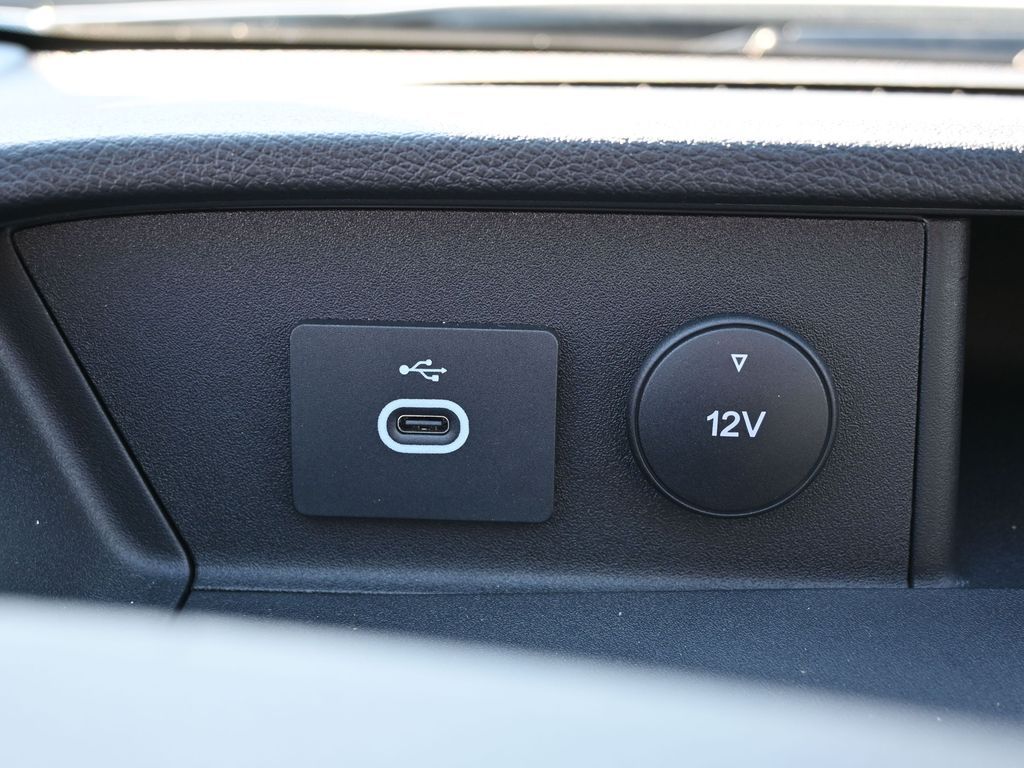 2024 Ford Transit 250