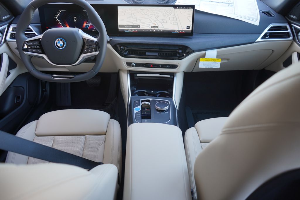 2025 BMW i4 eDrive40 13