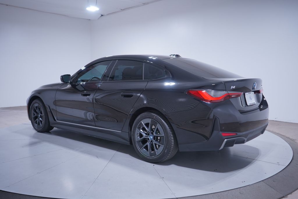 Thumbnail: 2023 BMW i4 - 3