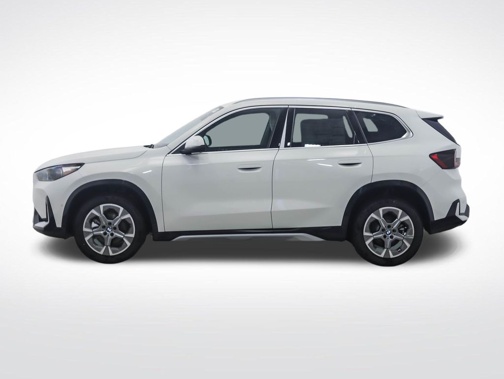 Thumbnail: 2025 BMW X1 - 3