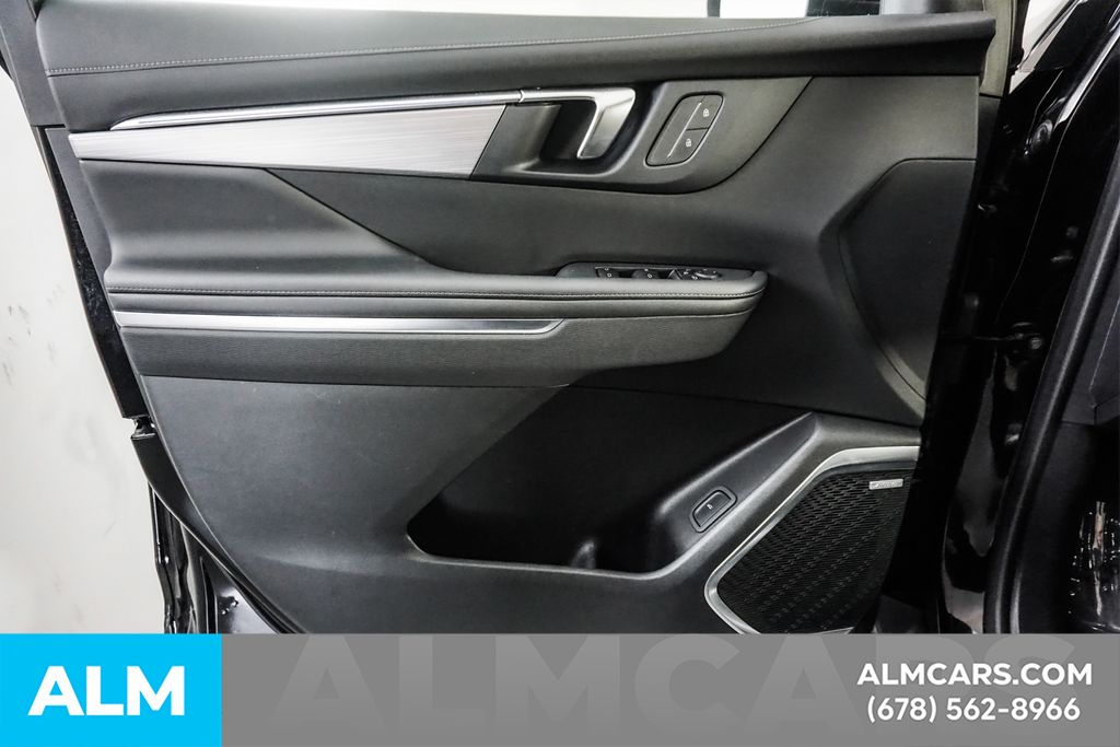 Used 2025 Black Buick Preferred image 53