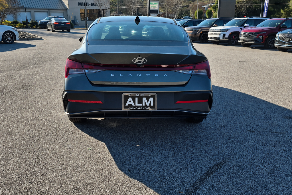 New 2026 Gray HYUNDAI SEL Sport Plus image 6