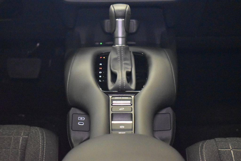 Thumbnail: 2026 Honda HR-V - 13