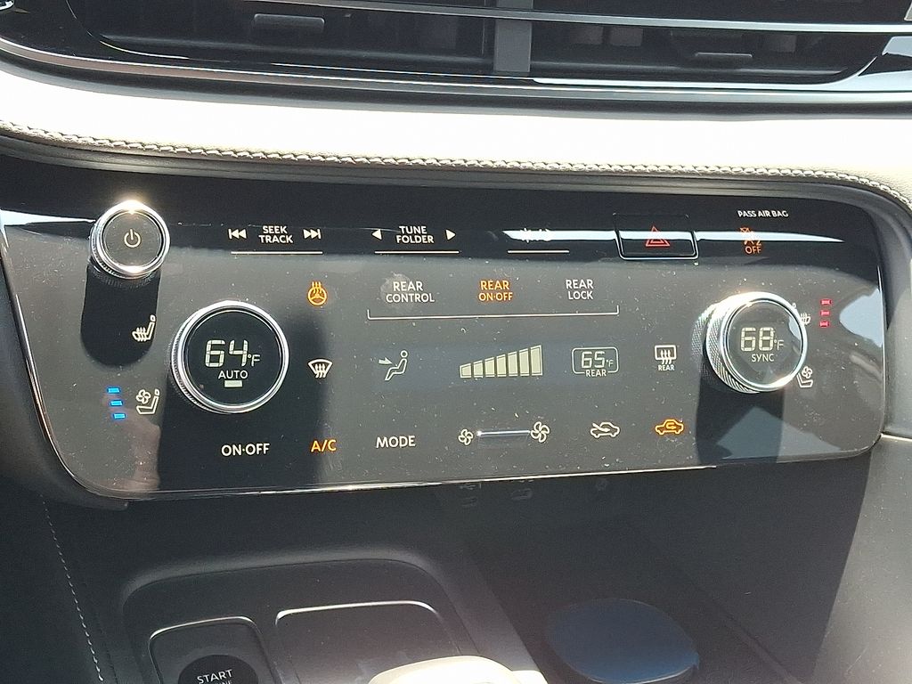 2027 INFINITI QX65 — photo 12