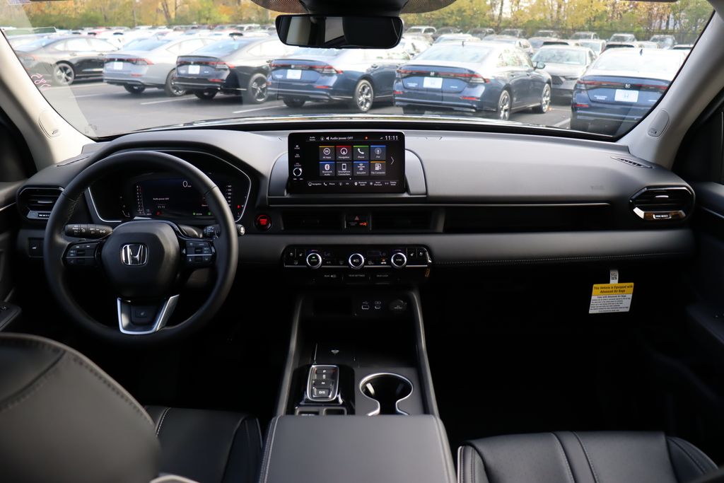 Thumbnail: 2025 Honda Pilot - 20