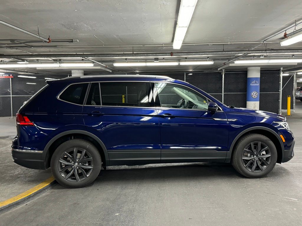 2024 Volkswagen Tiguan 2.0T SE 37