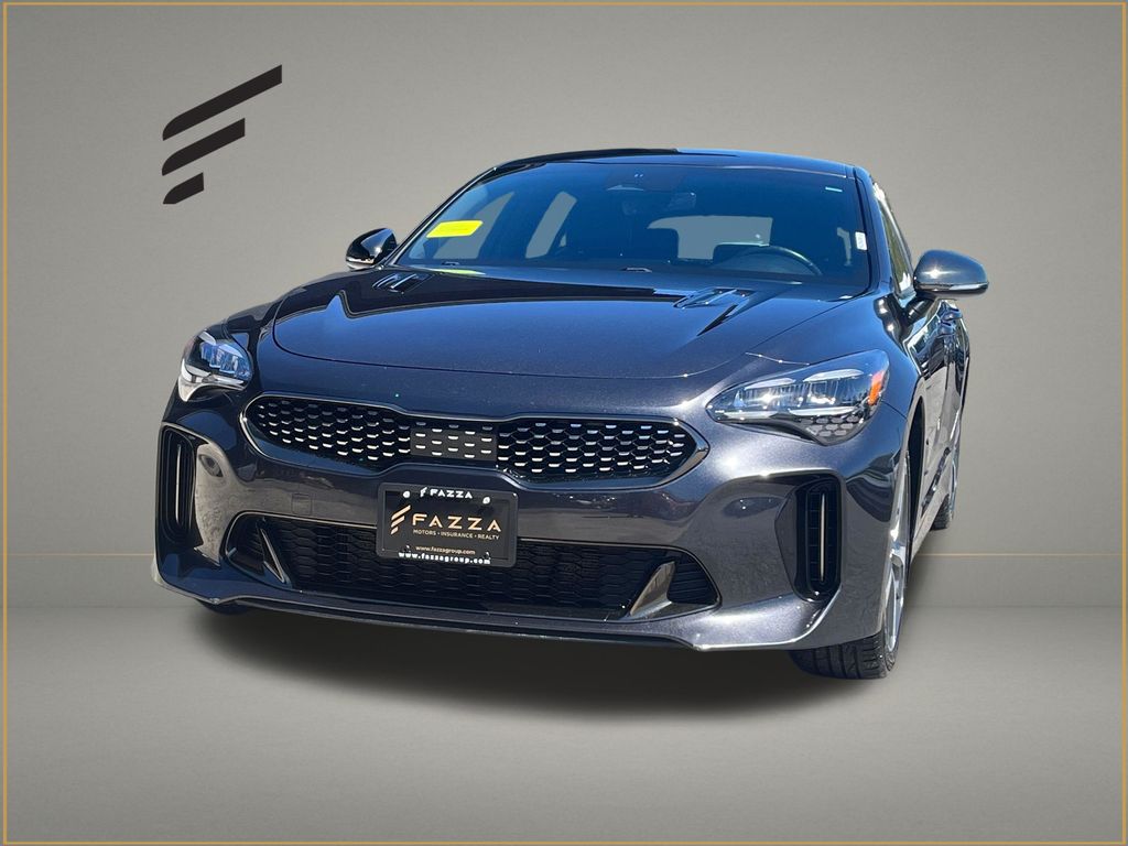  2022 Kia Stinger GT-Line RWD   