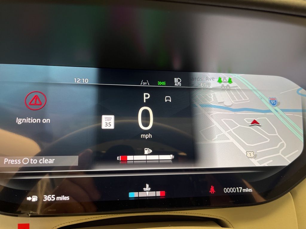 Thumbnail: 2025 Land Rover Range Rover - 17