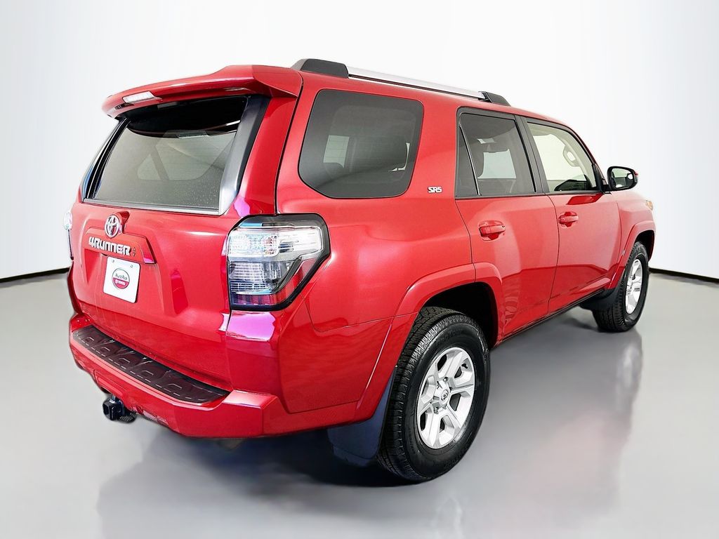 Thumbnail: 2024 Toyota 4Runner - 19