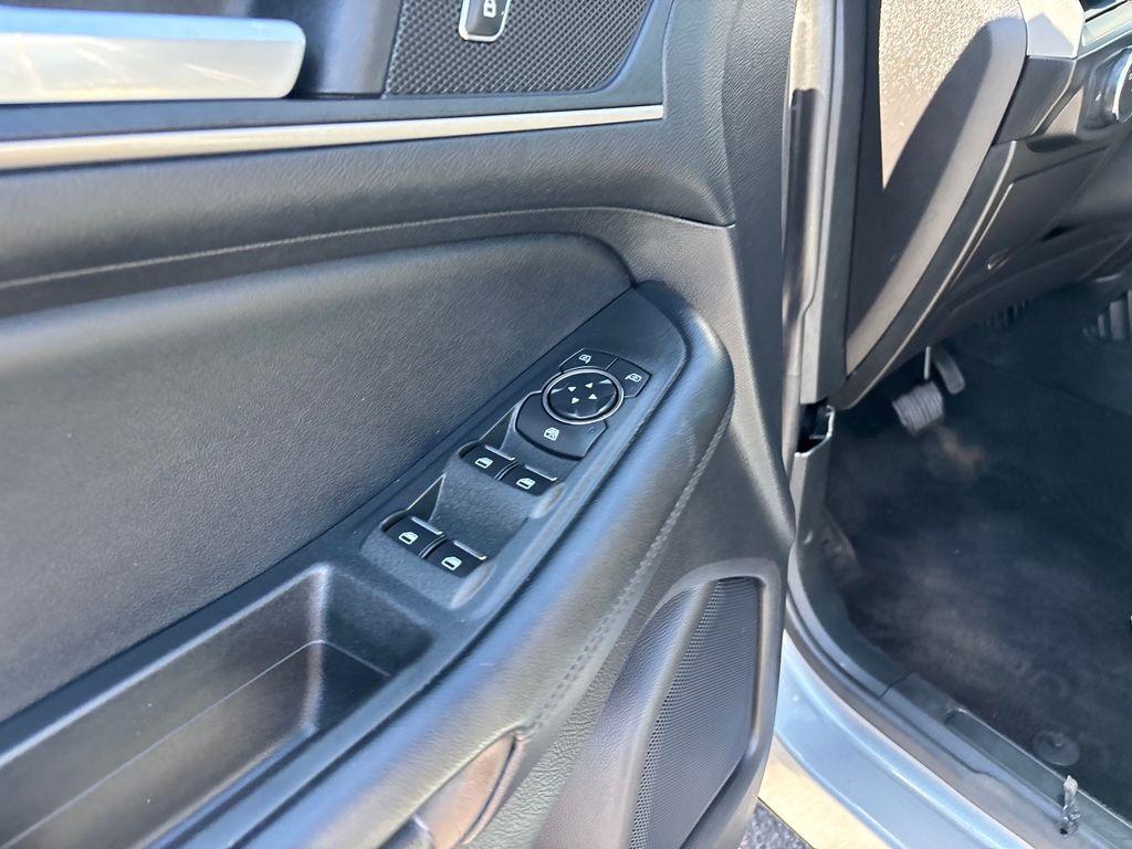 Used Car 2022 Ford Edge  Sel For Sale Under $25,000 In Austin, Texas