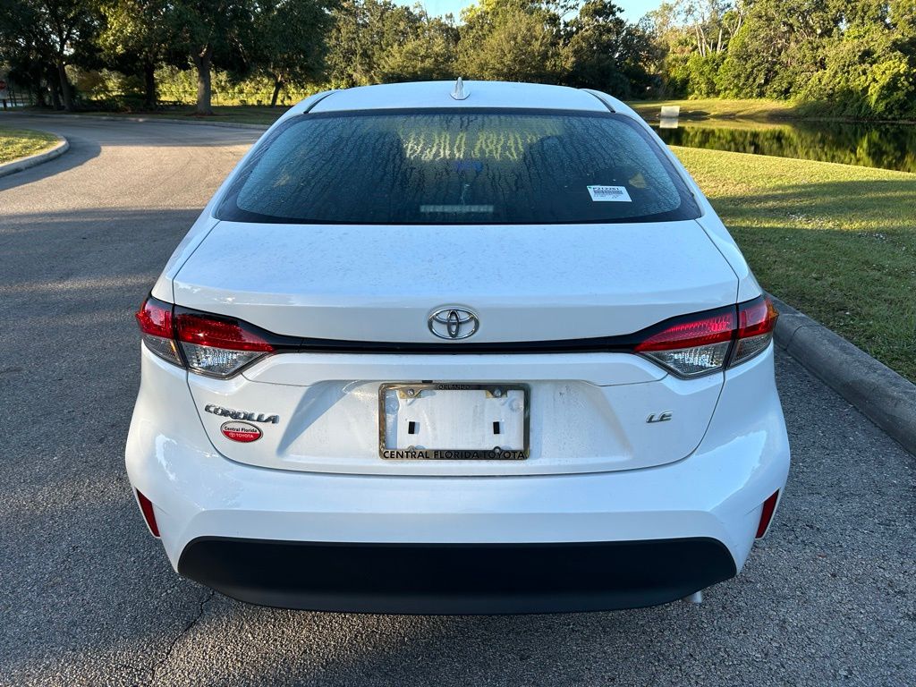 Thumbnail: 2024 Toyota Corolla - 4