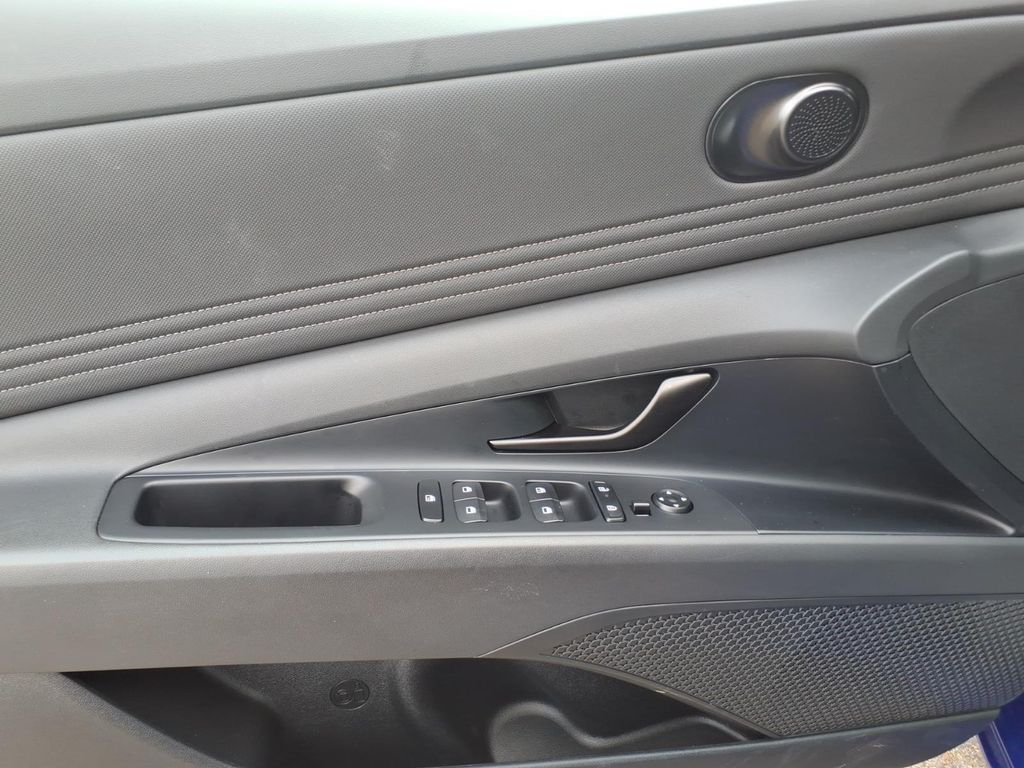New 2026 Hyundai Elantra Sedan