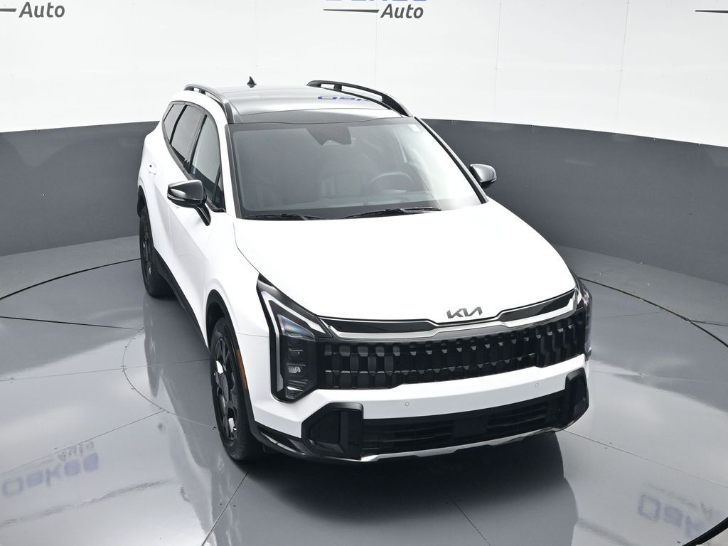 2026 Glacial White Pearl Kia Sportage X-Line AWD SUV
