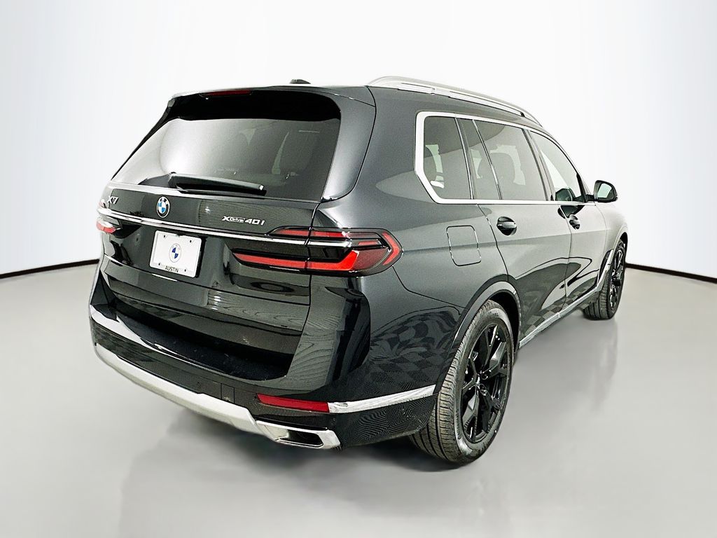 Thumbnail: 2026 BMW X7 - 5