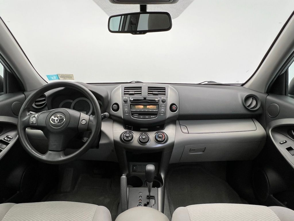 2011 Toyota RAV4 Base 9