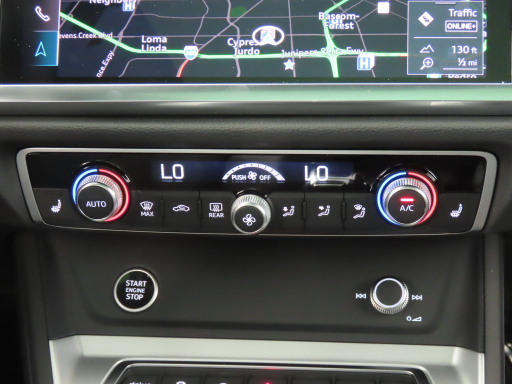 Thumbnail: 2025 Audi Q3 - 21